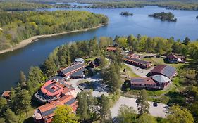 Stiftsgården Vårdnäs Hotell
